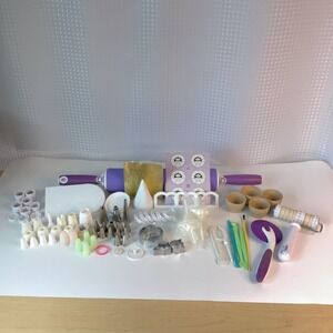 Wilton Baking Lot Cake Decorating Supplies